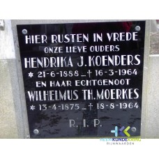 Grafstenen kerkhof Herwen Coll. HKR (226) H.J.Koenders & W.Th.Moerkes